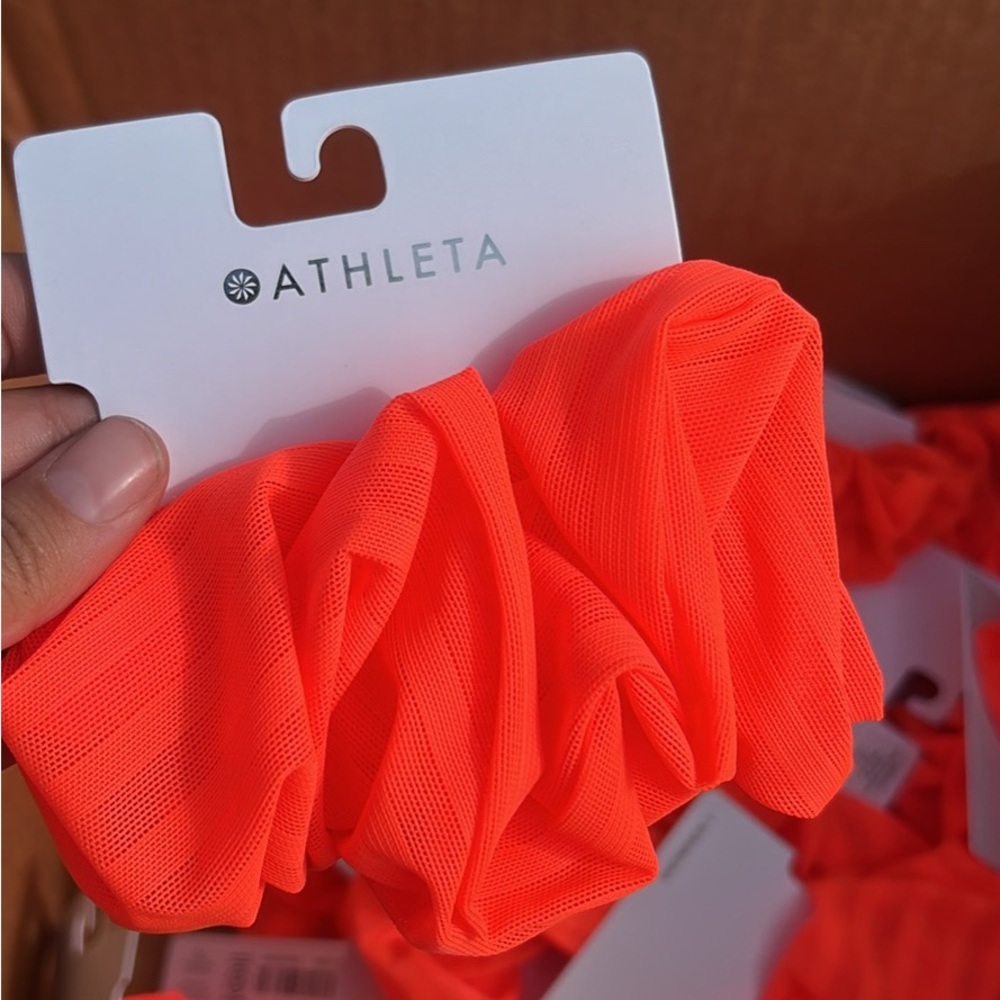 Athleta Vibrant Orange Hair Scrunchie